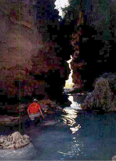 Aspecto de la Barranca del Águila explorada por Medina y Montero en 1996.