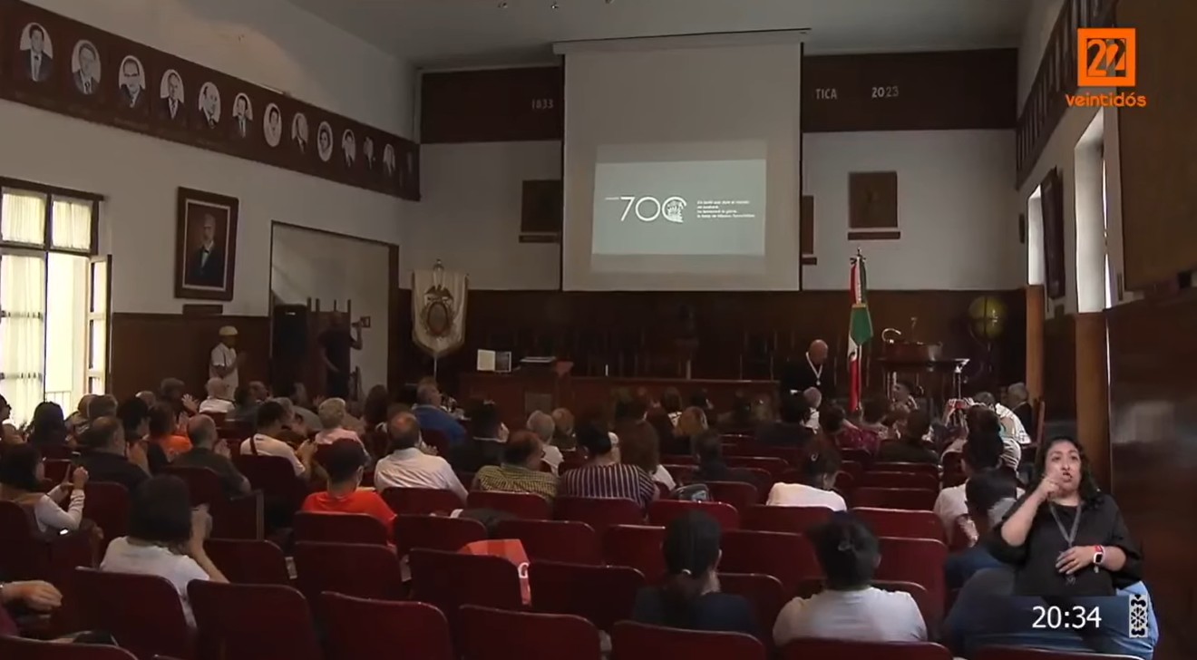 Reportaje sobre la presentación del libro Entre el cielo y el lago: La fundación de México-Tenochtitlán